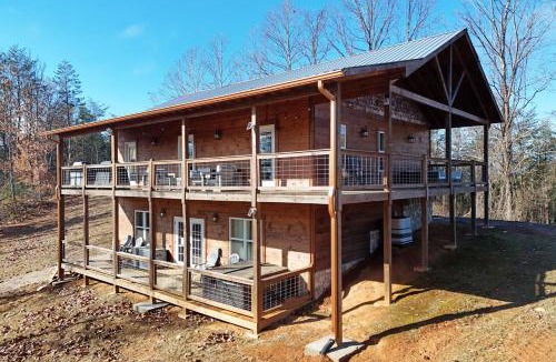 Copperhill House | Rustic Moose- Copperhill TN