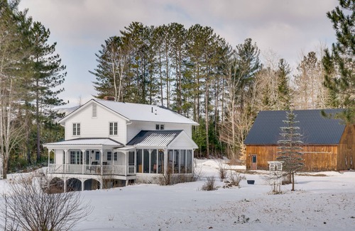 Guildhall House | Rustic Mountain-View Farmhouse on 159 Acres