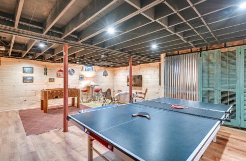 North Creek House | Rustic North Creek Getaway ~ 4 Mi to Gore Mtn!