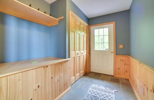 North Creek House | Rustic North Creek Getaway ~ 4 Mi to Gore Mtn!