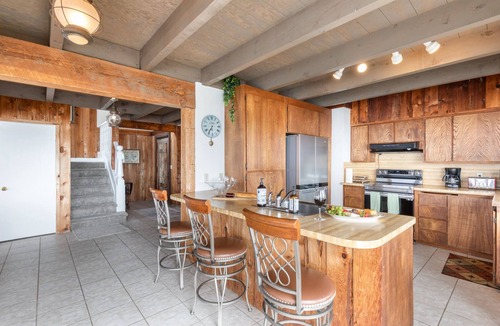 Dillon Beach House | Rustic Oceanfront Cabin