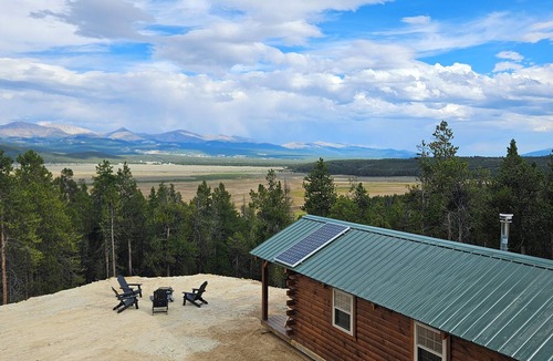 Leadville Cabin | Rustic Off-Grid Mountain Cabin