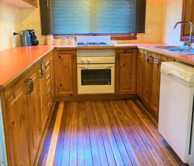 Gawler South Apartment | Rustic on 13th