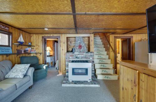 Poland House | Rustic Poland Vacation Rental w/Waterfront Deck!