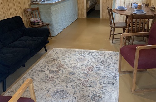 Lexington Cabin | Rustic Primitive Cabin near Athens GA!