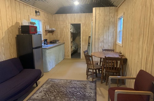 Lexington Cabin | Rustic Primitive Cabin near Athens GA!