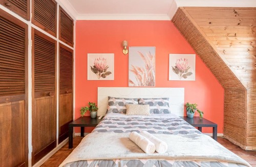 Sans Souci House | Rustic Private Room in Waterfront Beach Retreat 9 - SHAREHOUSE