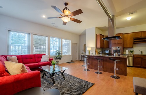 Mechanicsville Apartment | Rustic Red - 2Bd 2 Bath in a Historic Brick 1913