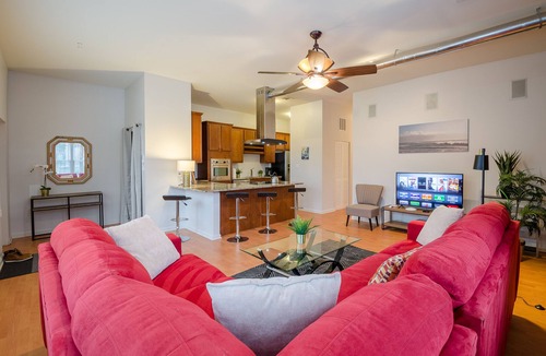 Mechanicsville Apartment | Rustic Red - 2Bd 2 Bath in a Historic Brick 1913