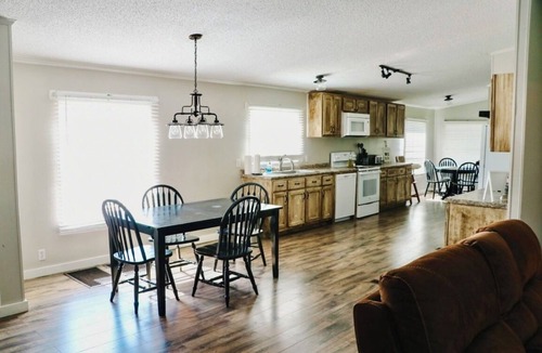 Blue Mountain House | Rustic Relaxation - Recently Renovated and Spacious!