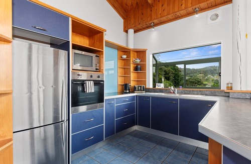 Tutukaka House | Rustic Reset - Tutukaka Holiday Home