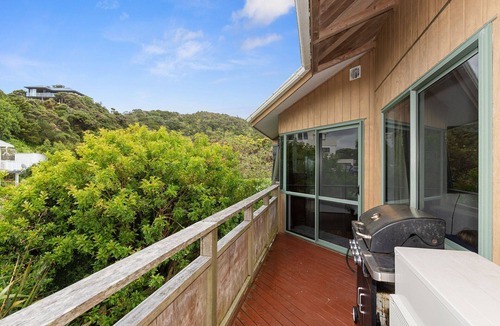 Tutukaka House | Rustic Reset - Tutukaka Holiday Home