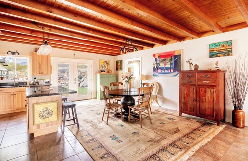 Morongo Valley House | Rustic Retreat — 3b/2ba home + desert gardens