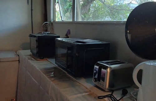 Army Bay Cabin | Rustic Retreat - Army Bay - Multi Modality Healing Centre - NEW ACCOM