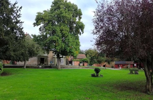 Retford House | Rustic Retreat in Retford