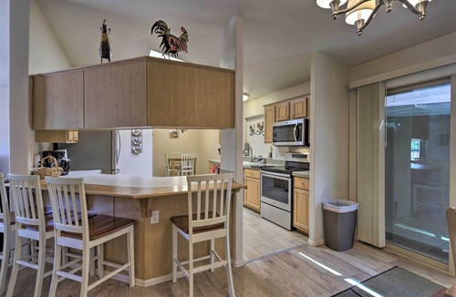 Moab South Valley House | 'Rustic Retreat' Moab Townhome w/Grill & Fire Pit