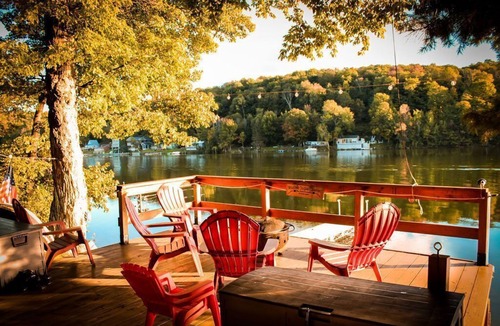 Deer River Cabin | *RUSTIC RETREAT*Peaceful, cozy cabin, with beautiful fall lake views