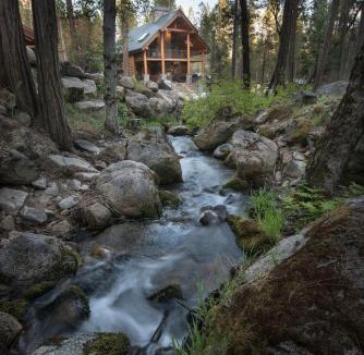 North Wawona House | Rustic Retreat