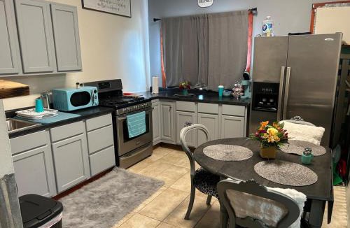 Lincoln County Apartment | Rustic River EscapeHuntinghorsescattleranch