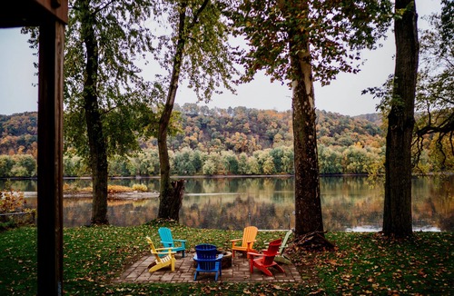 Northumberland Cabin | Rustic Riverfront Retreat w/Hot Tub + River Access + Views