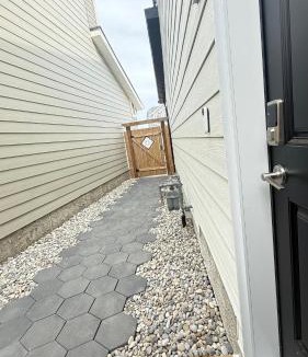 Southeast Calgary Apartment | Rustic Rocky Retreat