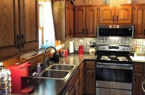 Owensville House | Rustic Romantic 3 B-Room Log Cabin/F-place