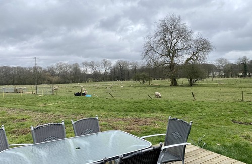 Thetford Cabin | Rustic Rural Countryside Retreat