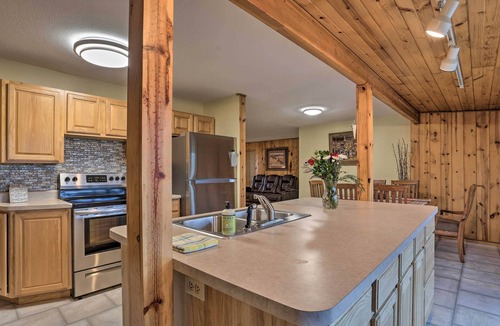Spearfish House | Rustic Spearfish Cabin on 12-Acre Trout Farm