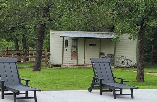 Lee County Apartment | Rustic studio country cabin w/shared pool, firepit, & outdoor kitchen