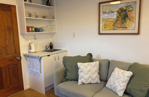 Brooklyn Apartment | Rustic studio on the city fringe