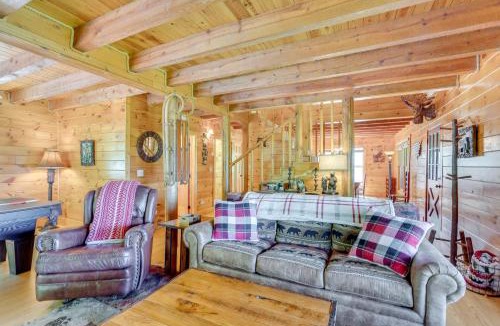Topton House | Rustic Topton Cabin w/Game Room & Private Hot Tub