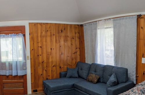 Salsbury Cove Cabin | Rustic Traditional Cabin Cabin 10B