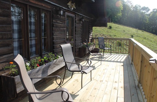 Sybertsville Ski Chalet | Rustic, Tranquil, Cozy Chalet on 130 acres of farmland