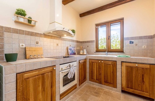 Linardici House | Rustic Villa BELLAMARE with pool