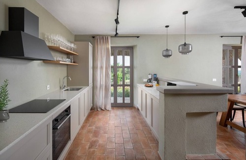Sveti Lovrec Villa | Rustic Villa Rorripa & Reichardia with 2 pools, bbq, pets, family