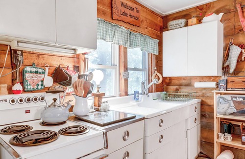 Weare Apartment | Rustic Waterfront Cottage w/Fire Pit & Kayaks