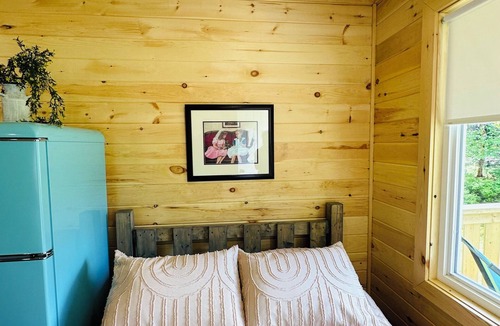 Port Blandford Ski Chalet | Rustic Wave Cottages-Mini Chalet #11