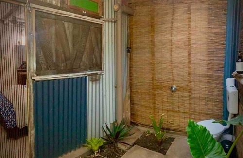 Cannonvale House | Rustica - Tropical holiday retreat