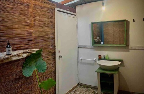 Cannonvale House | Rustica - Tropical holiday retreat