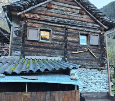 Madra House | Rustico Cascina Val Malvaglia