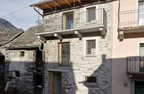Aurigeno House | Rustico di vacanza nel nucleo di Moghegno by Interhome