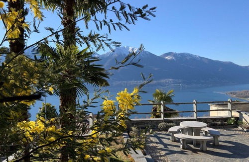 Brione sopra Minusio House | Rustico with marvellous view over the lake