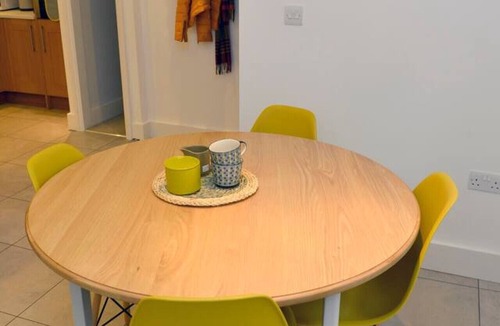 St Ives Apartment | Ruston Chambers Free parking, luxury 2 bedroom
