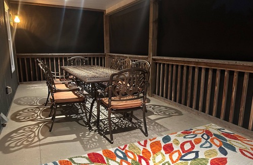 Hastings Highlands House | Rutledge Lake Retreat