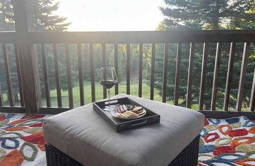 Hastings Highlands House | Rutledge Lake Retreat