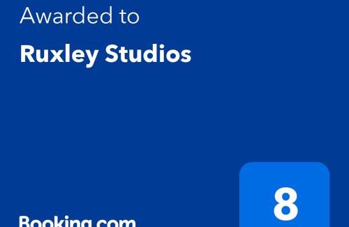 Cray Valley East Apartment | Ruxley Studios