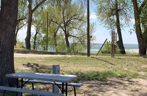 Lonergan RV Rental | RV Camping Site with Water and Electric Hookups!