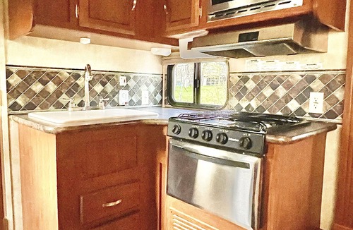 Central Point RV Rental | RV DELIVERED TO YOUR SITE