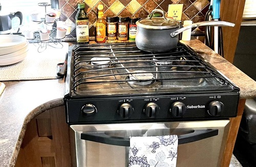 Central Point RV Rental | RV DELIVERED TO YOUR SITE