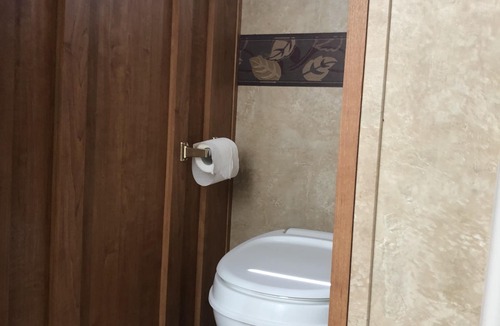 James Monroe House | RV /Efficiency Apartment /Studio